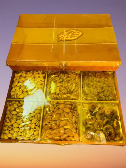 Dryfruit Box925 [900 Grams]