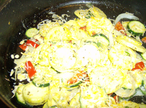 Quick zucchini pepper saute'