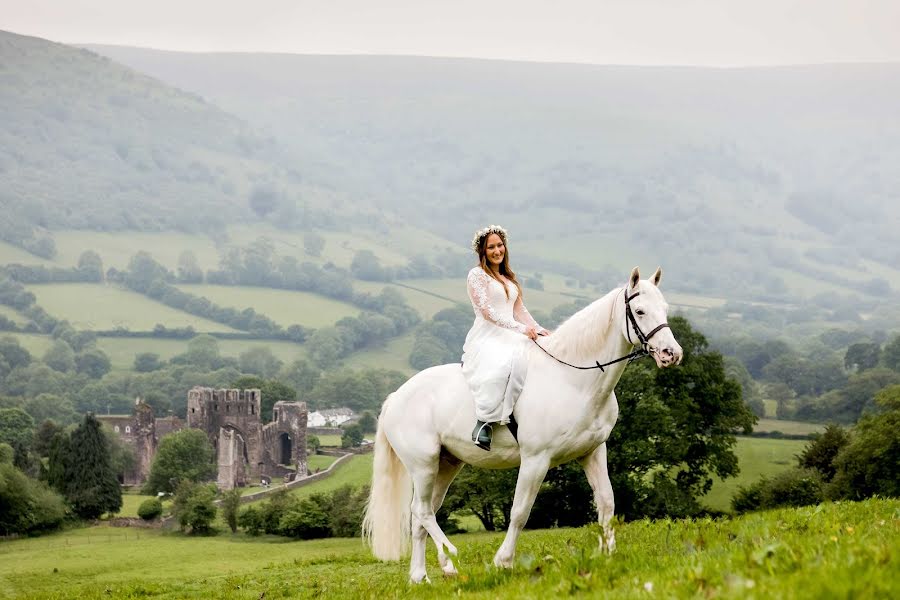 Fotograful de nuntă Steve Wheller (artbydesign). Fotografia din 21 mai 2019