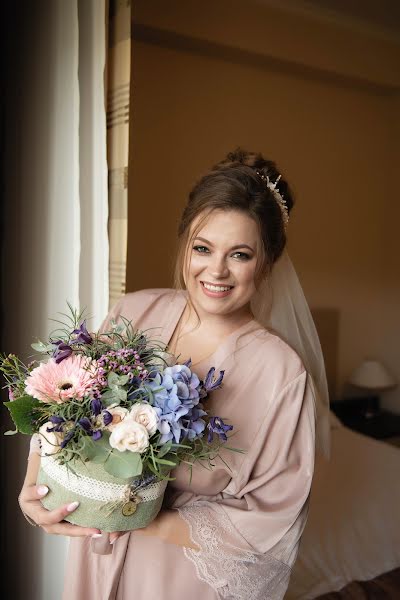 Wedding photographer Irina Sabostyan (sabostyan). Photo of 8 April 2020