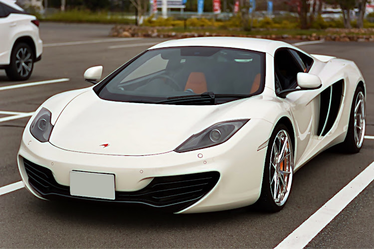 ☆クーボンさんが投稿した未公開車でドライブ・スーパーカーオフ・オフ会・スイーツめぐり・寒くてもアイスに関するカスタム事例の投稿画像2枚目