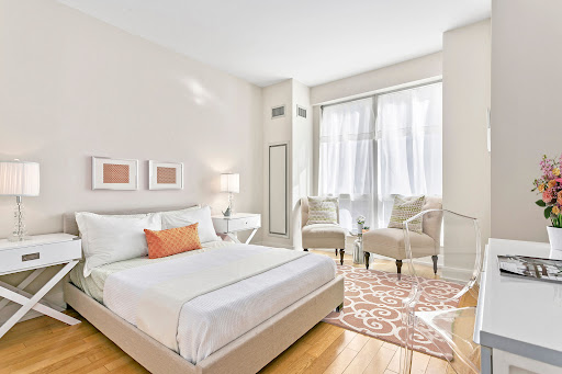 Apartment with pool 4
