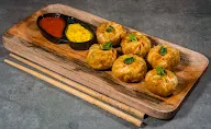 Momos And Rolls photo 1