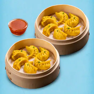 Steamed Chicken Corn & Cheese Momos With Momo Chutney - 12 Pcs