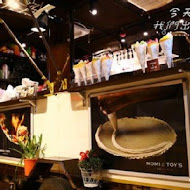 Momi & Toy's 可麗餅(環球購物中心 中和店)