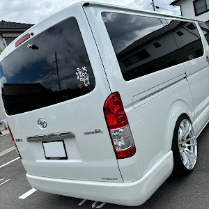 ハイエースバン GDH201V