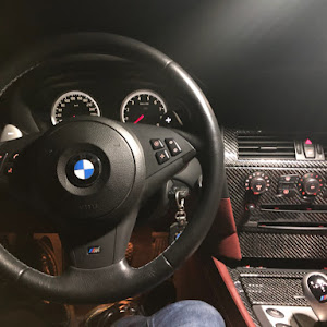 M6 E63