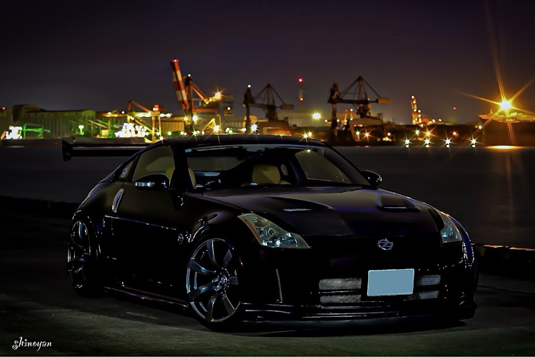 スカイラインクーペのコラボありがとうございました・Z33・千人画廊に関するカスタム事例の投稿画像10枚目
