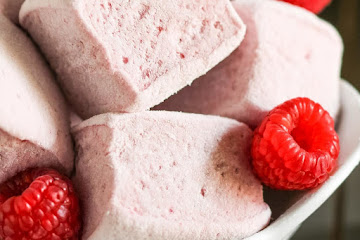 Healthy Raspberry Lemon Hibiscus Marshmallows
