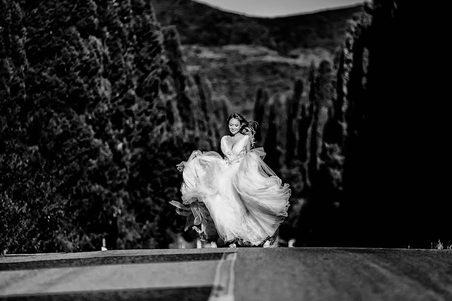 Wedding photographer Maurizio Rellini (rellini). Photo of 22 September 2020