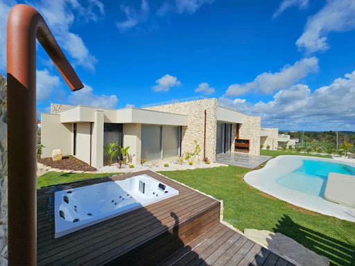Maison avec piscine 3