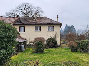 maison à Rochechouart (87)