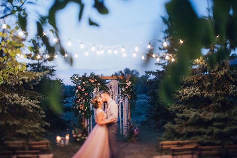 Wedding photographer Svetlana Kutuzova (simodenjatko). Photo of 3 October 2017