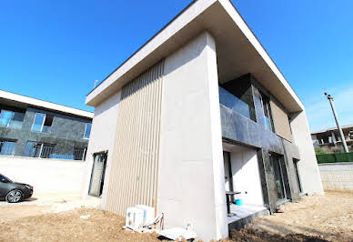 House with pool and terrace 3