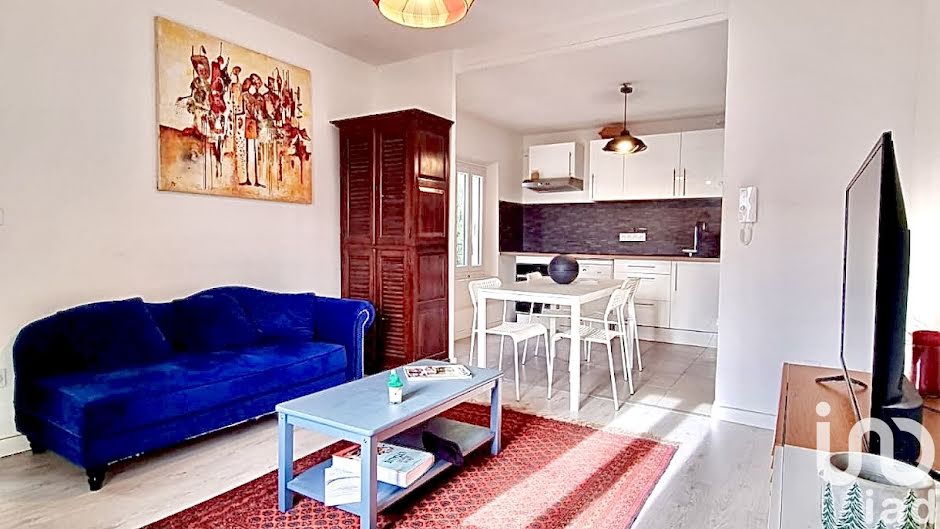 Vente appartement 2 pièces 44 m² à Carqueiranne (83320), 189 000 €