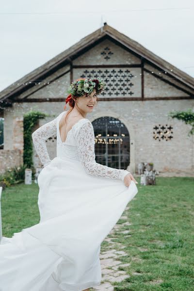 Fotógrafo de casamento Vitalie Varvarynets (varvarynets). Foto de 6 de março 2021