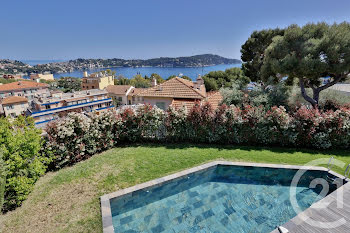 villa à Villefranche-sur-Mer (06)