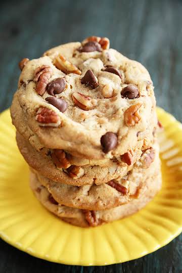 Chocolate Chip Toffee Pecan Cookies