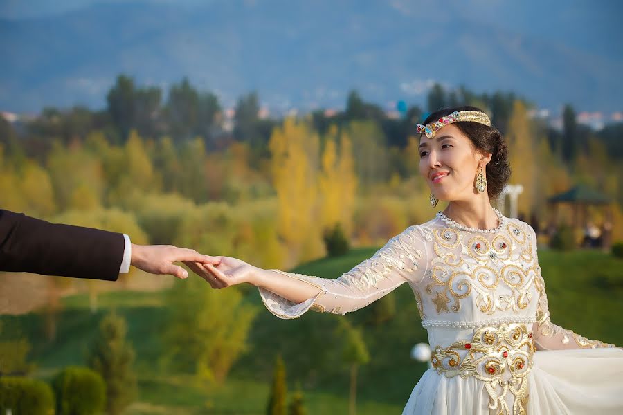 Fotógrafo de casamento Vladimir Akulenko (akulenko). Foto de 29 de março 2020