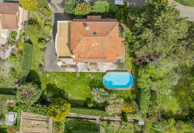 House with garden and terrace 3