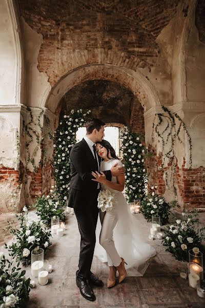 Fotógrafo de bodas Arina Mukhina (arinamukhina). Foto del 13 de junio 2019