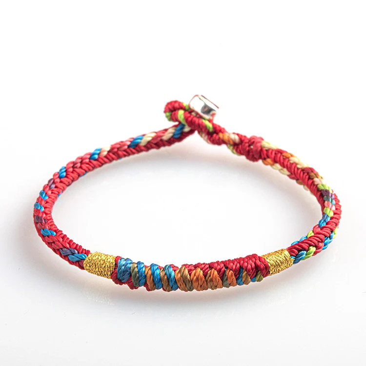 Title 6, Bracelet en corde colorée Diamond Knot du Festi...