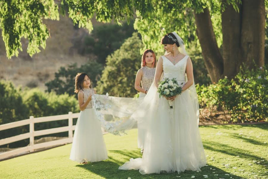 Wedding photographer Stanis Denchuk (curlyphoto). Photo of 6 April 2023