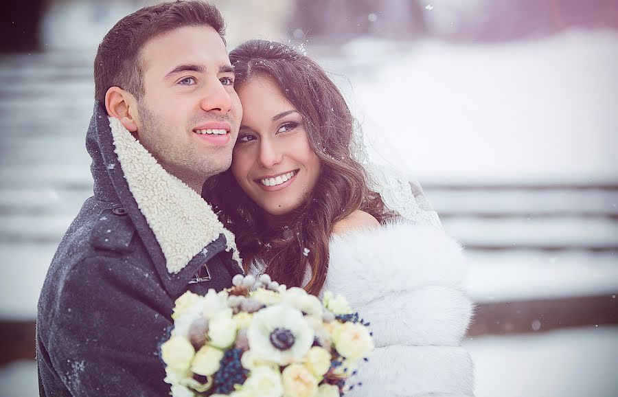 Fotógrafo de casamento Igor Vyrelkin (ivyrelkin). Foto de 26 de janeiro 2014