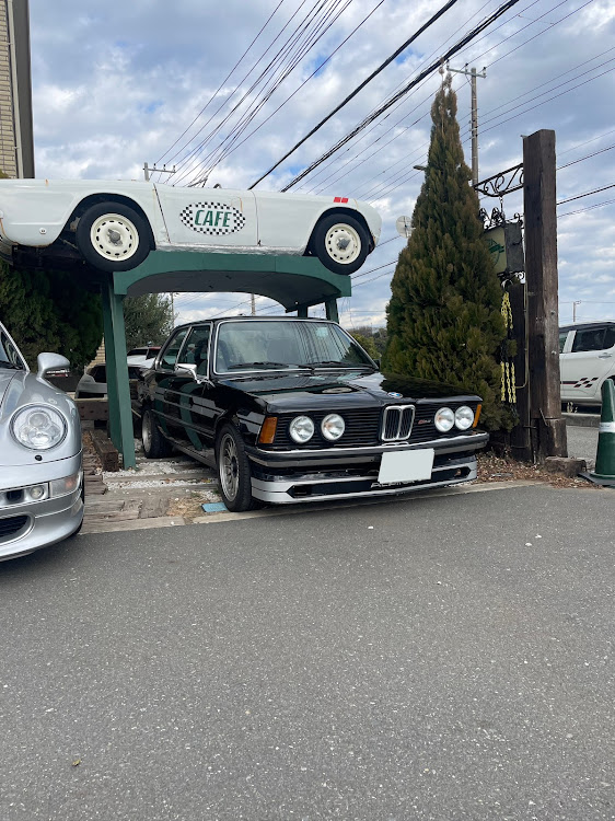 その他のリバイバルカフェ・アルピナ・名車だらけ・地震災害に遭われた方々にお見舞い申し上げます・E24に関するカスタム事例の投稿画像1枚目