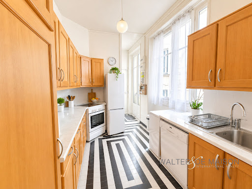 Apartment 4