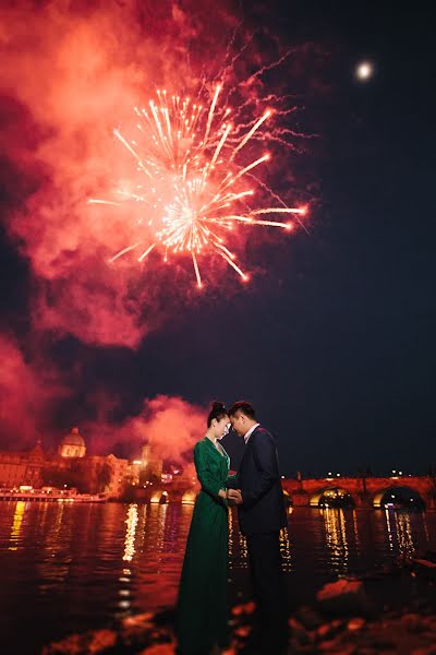 Fotógrafo de casamento Dmitriy Tkachuk (dmitriytkachuk). Foto de 11 de maio 2016