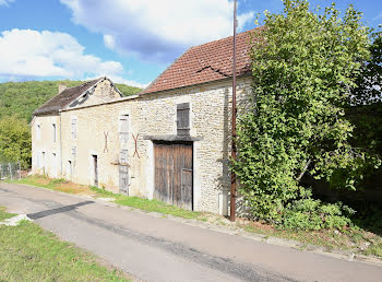 maison à Vézelay (89)