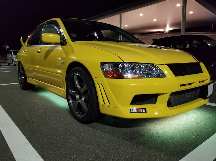 ランサーエボリューションのDIY・LEDアンダーネオン・#ワイルドスピード・レッドメモリーに関するカスタム事例の投稿画像1枚目