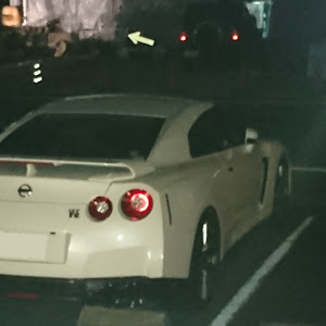 NISSAN GT-R R35