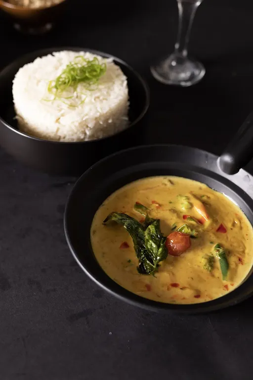 Oishi's Special Vegetarian Thai Curry