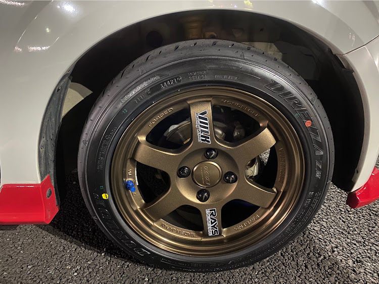 アルトバンのTE37に関するカスタム事例の投稿画像2枚目