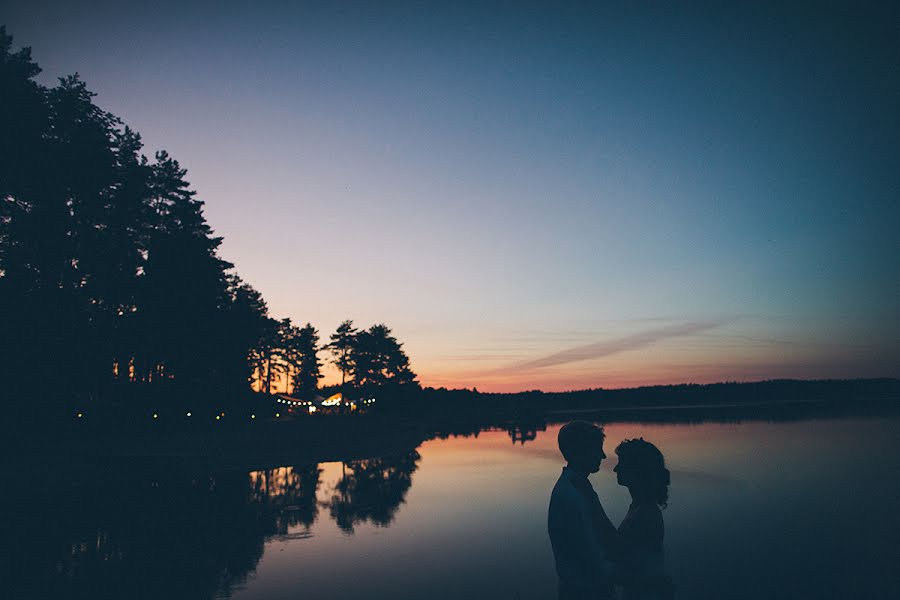 Fotógrafo de casamento Sergey Tereschenko (tereshenko). Foto de 13 de setembro 2015