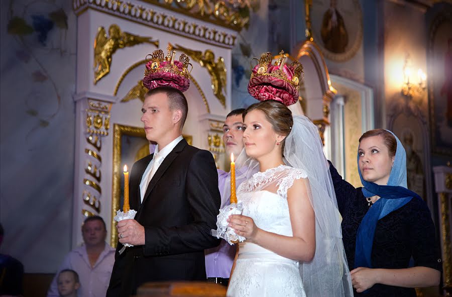 Wedding photographer Natalya Tikhonova (martiya). Photo of 9 December 2014