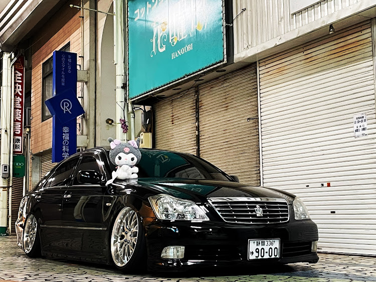 クラウンアスリートの月夜會・VIPカー・望月会・キャンバーに関するカスタム事例の投稿画像2枚目