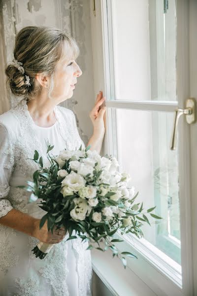 Fotógrafo de casamento Zsófia Molnár (fjordenweddings). Foto de 27 de fevereiro 2020