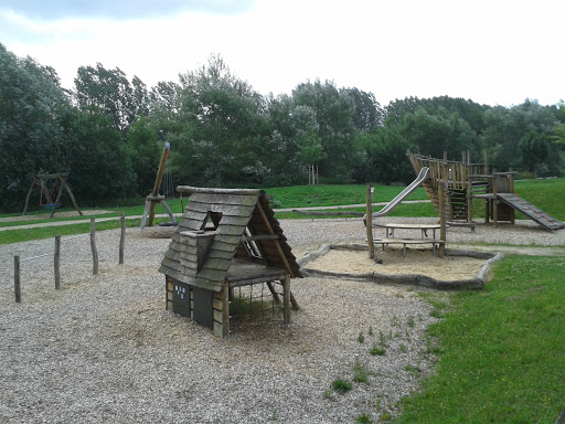 Kleiner Spielplatz An Der Ems