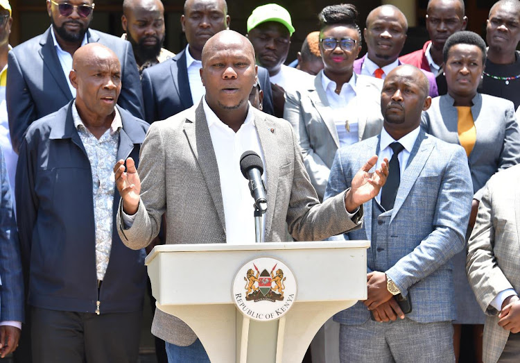 Okeng'o Nyambane, Kisii governor candidate Ezekiel Machogu and Charles Matoke at Deputy President William Ruto's office.