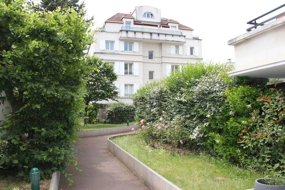 Vente appartement 3 pièces 73 m² à Issy-les-Moulineaux (92130), 670 000 €