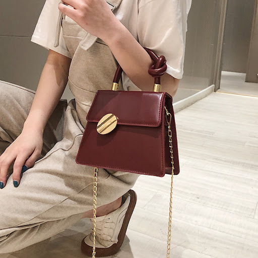 Title 9, Small chain shoulder messenger bag, a stylish s...