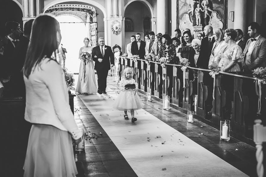 Wedding photographer Krzysztof Brett (krzysztofbrett). Photo of 24 February 2020