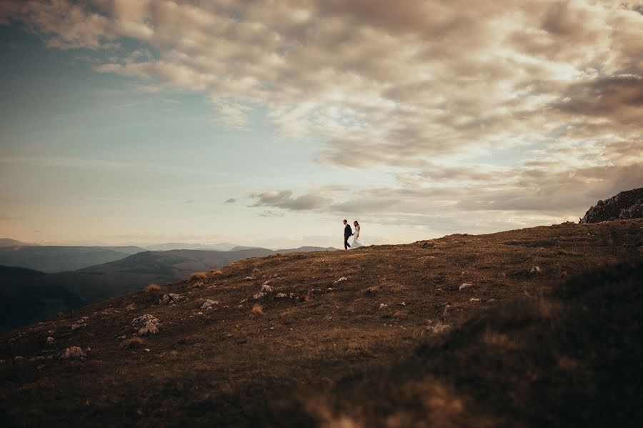 Fotografo di matrimoni Karlo Gavric (redfevers). Foto del 28 ottobre 2017