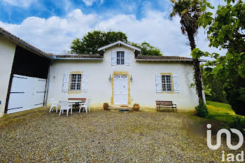 maison à Sauveterre (65)