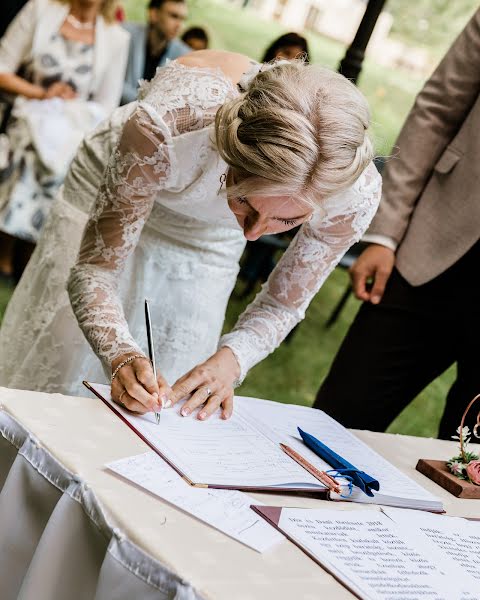 Wedding photographer Lilla Szigetiné Kocsándy (lillakocsandy). Photo of 18 July 2023