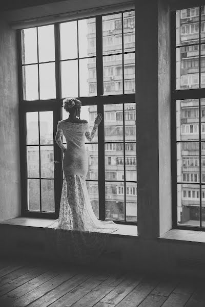 Huwelijksfotograaf Anelya Ruzheynikova (bridalstudio). Foto van 31 oktober 2018