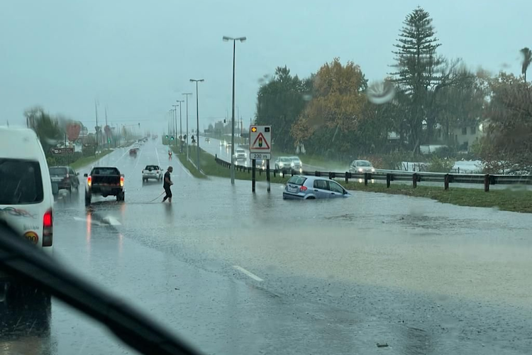 Localised flooding was reported on the R44 near the Mooiberge Farmstall between Stellenbosch and Somerset West on Monday. Picture: Stellenbosch municipality/Facebook